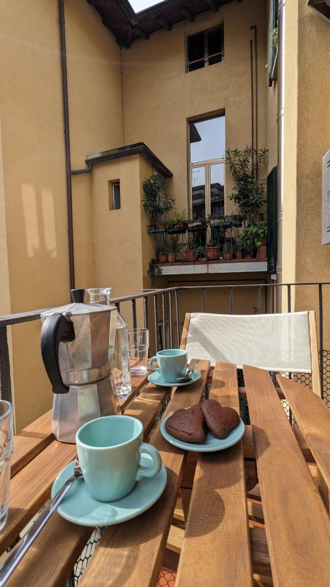 Lake Como Modern And Cozy Apt Live Like A Local Buitenkant foto