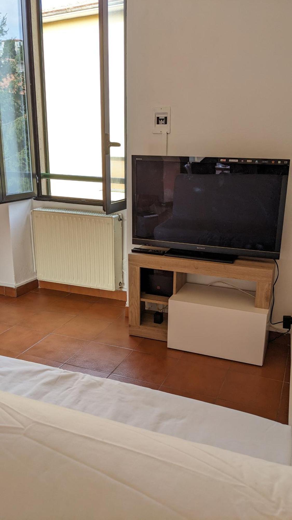 Lake Como Modern And Cozy Apt Live Like A Local Buitenkant foto