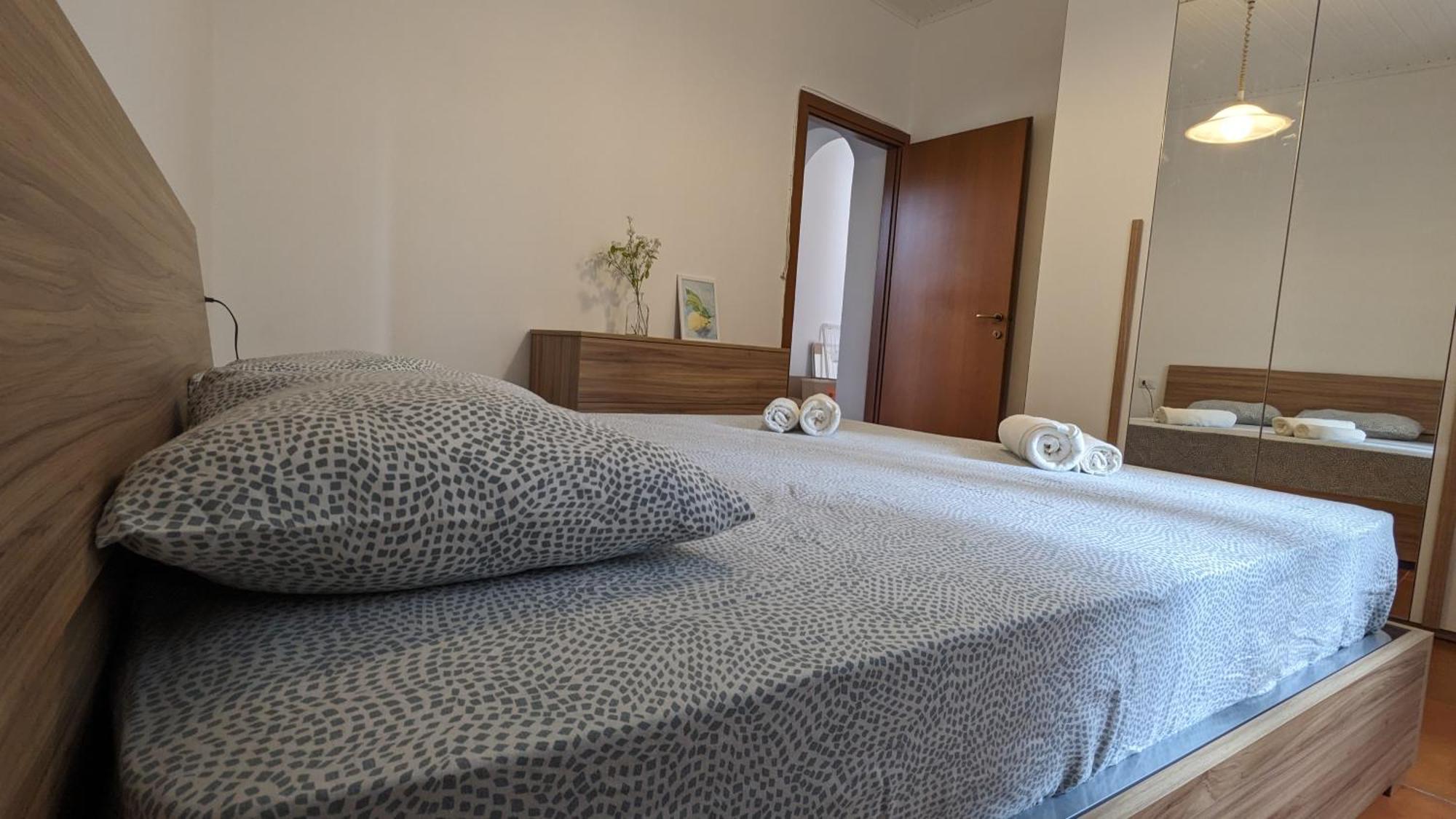 Lake Como Modern And Cozy Apt Live Like A Local Buitenkant foto